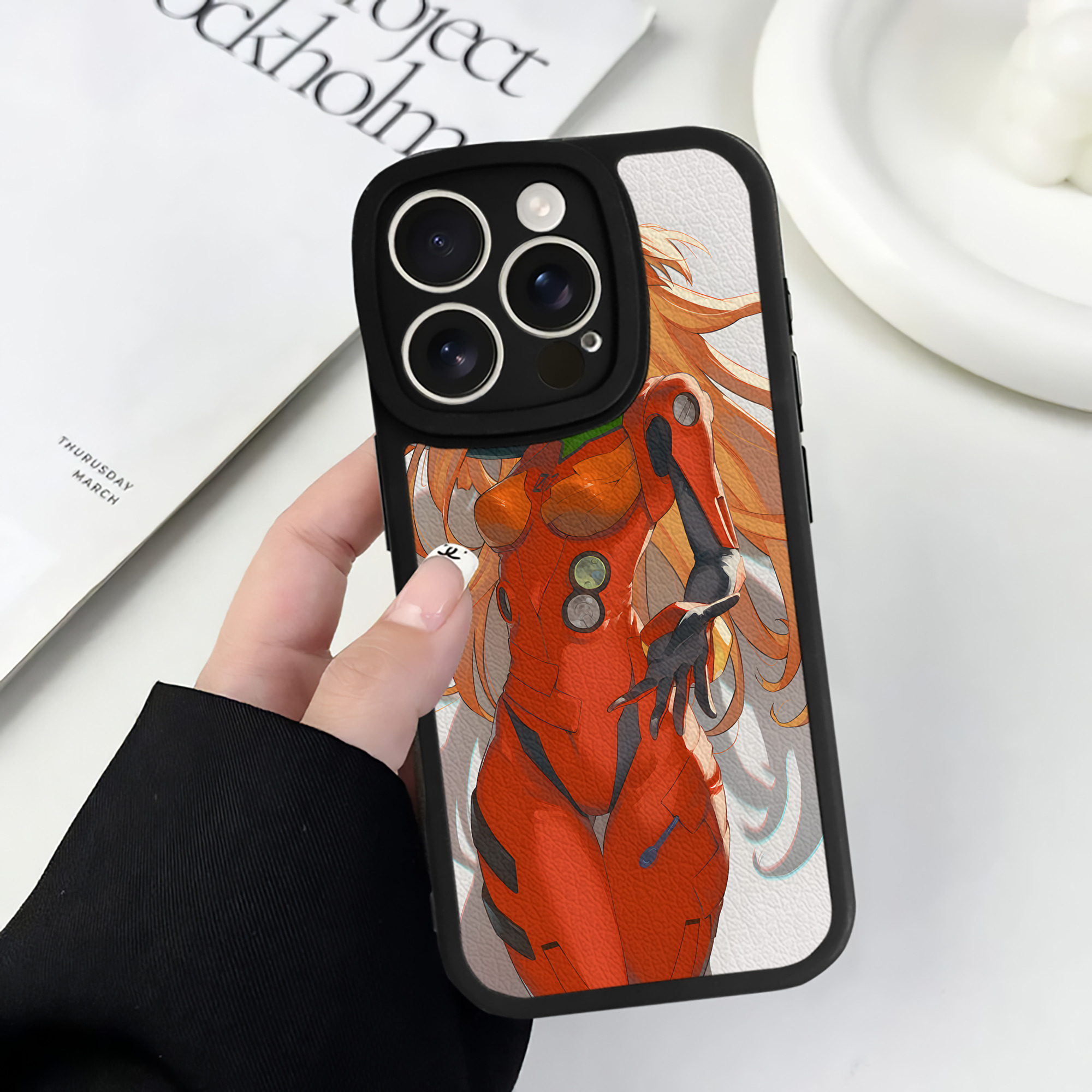 （画像用） EVA 新世紀エヴァンゲリオン 【iPhone 16シリーズ対応】シリコンスマホケース（レザー調） 材質：シリコン